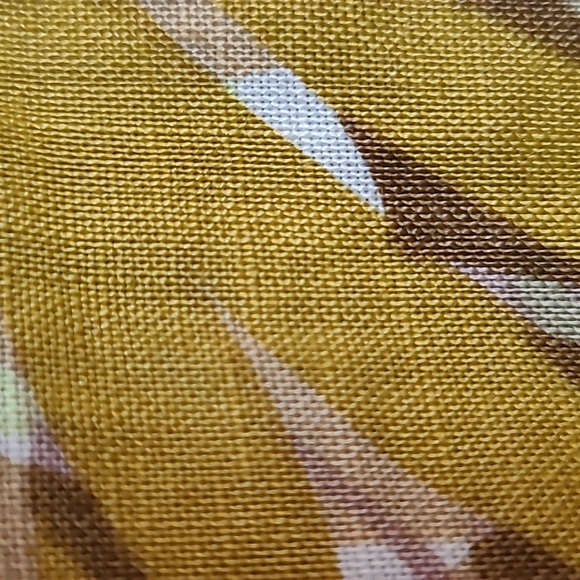 Anne Carson Women Sleeveless Linen Top - Picture 3 of 5